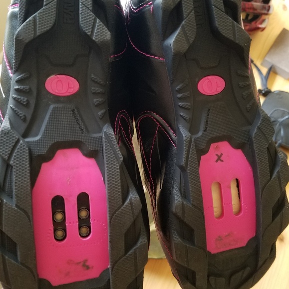 Womens pearl izumi road bike shoes 42 warn twice - Picture 2 of 4